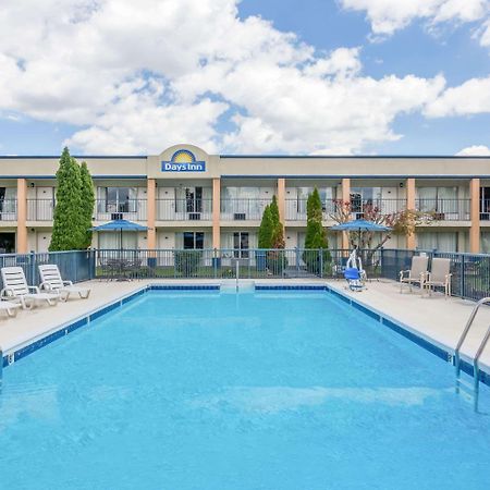 Days Inn By Wyndham Christiansburg Luaran gambar