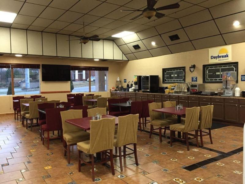 Days Inn By Wyndham Christiansburg Luaran gambar